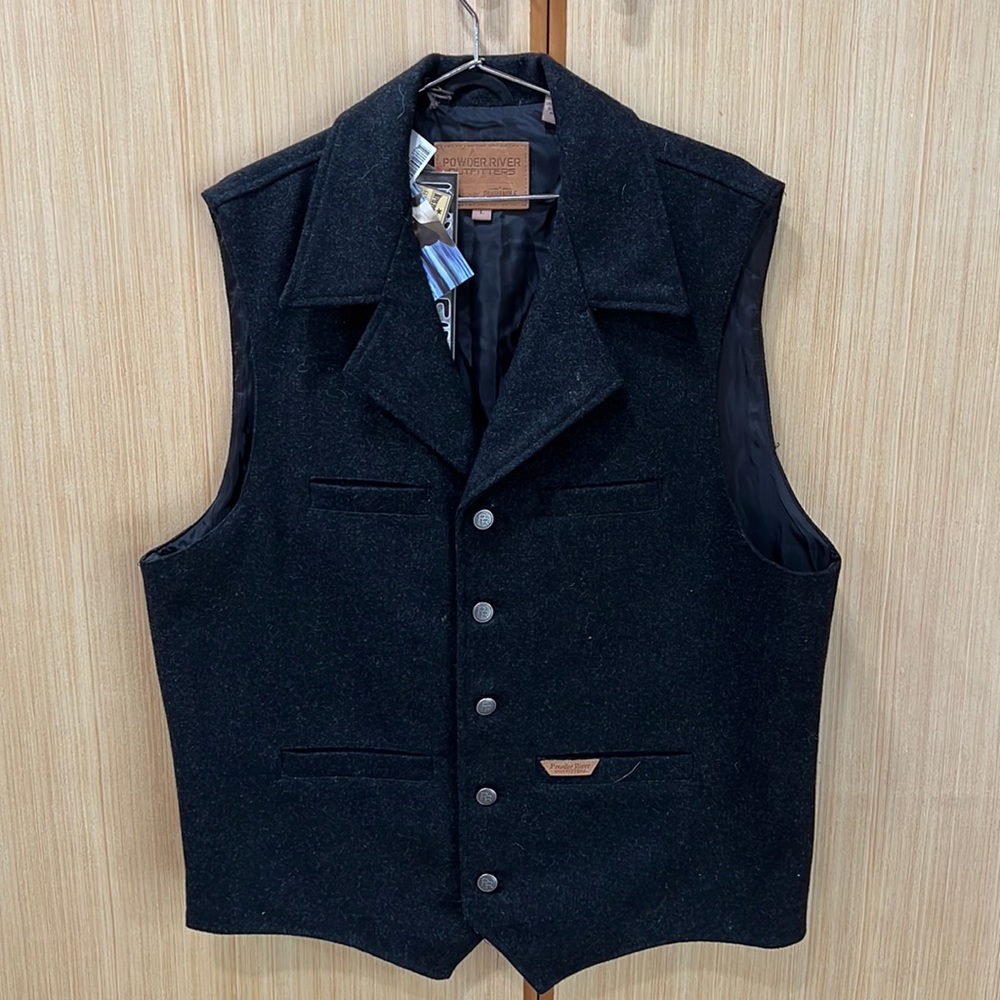 Powder River Outfitters western cut vest
